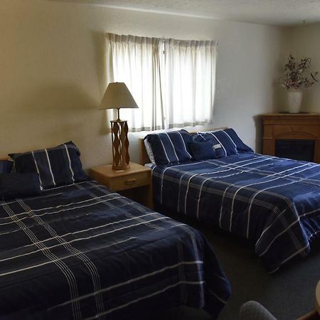 ماونت كارمل جونكتشن Golden Hills Motel المظهر الخارجي الصورة